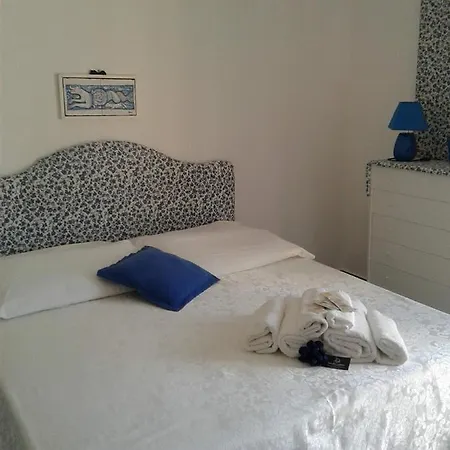 فندق مبيت وإفطار Casa Blu Cobalto مايوري