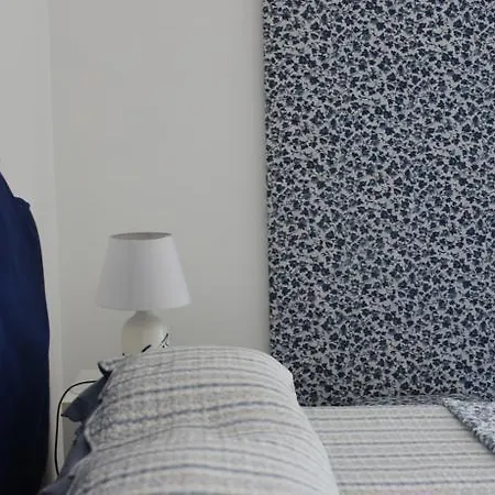 Bed & Breakfast Casa Blu Cobalto *
