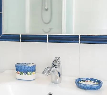 Bed & Breakfast Casa Blu Cobalto