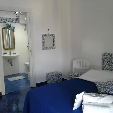 Casa Blu Cobalto Bed & Breakfast *